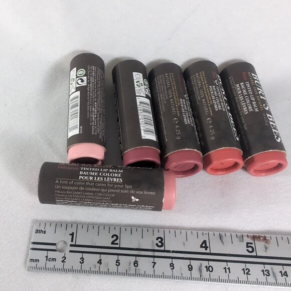 Burt's Bees Tinted Lip Balm 6 Lot Rose Red Dahlia Hibiscus Petunia 6 x 4.25g NEW - Picture 14 of 14